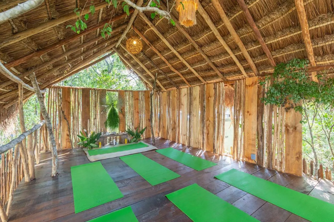 Üdülőpark Ikal Bungalows Hotel Tulum