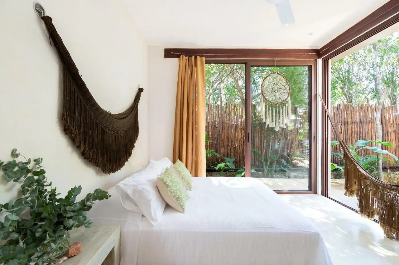 Üdülőpark Ikal Bungalows Hotel Tulum